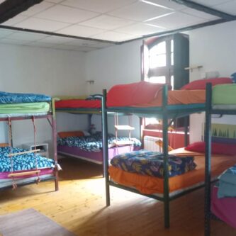 albergue y acampada libre albergue y acampada libre