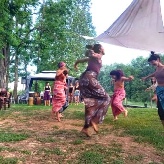 Taller de danza africana Taller de danza africana